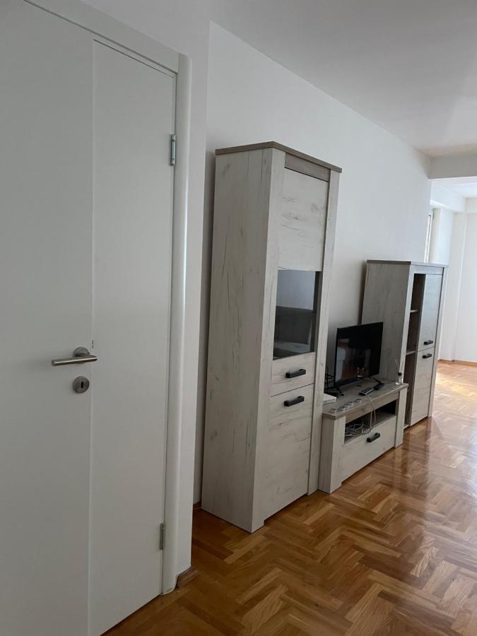 Apartman City Center 4-Setaliste Prijedor Exterior photo